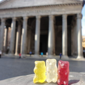 Bears in Front of The Pantheon | Bears on Tour | being30.com
