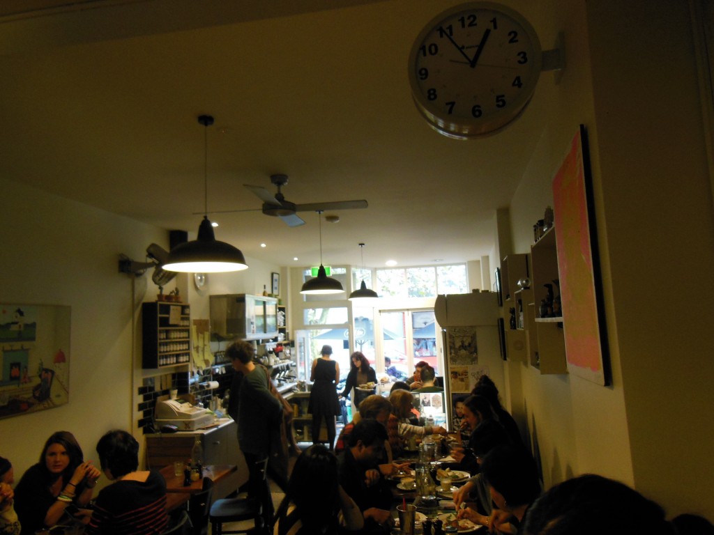 FourAteFive Café